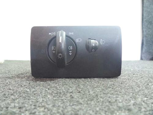 Used Headlight switch FORD MONDEO III (B5Y) [2000-2007]  14252996