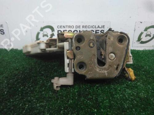 Used Front right lock NISSAN TERRANO II (R20) [1992-2007]  6137531