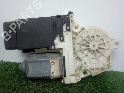 Rudehejsemotor forskærm højre SEAT LEON (1M1) 1.9 TDI (110 hp) 11761028