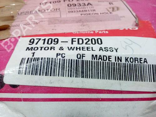 Heater blower motor KIA RIO I Hatchback (DC) 1.5 16V | BP5718055M62 