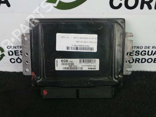 Used Engine control unit (ECU) VOLVO V40 Estate (645) 1.6 (109 hp) 5714846