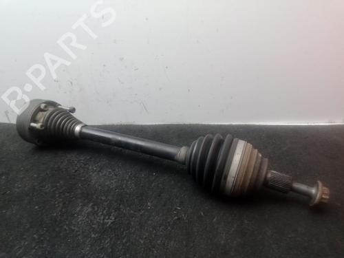 Used Left front driveshaft Left front driveshaft VW GOLF VI (5K1) 1.6 TDI (105 hp) 33940978 33940978