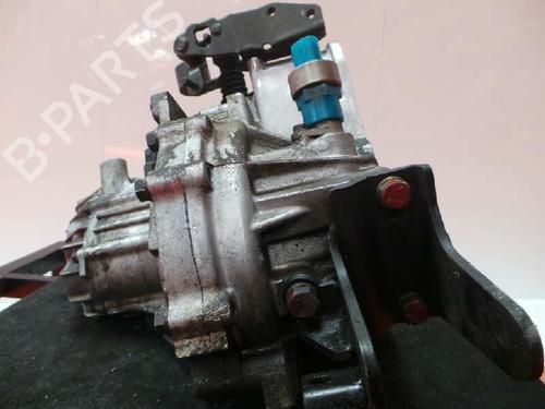 Gearbox HYUNDAI COUPE I (RD) 1.6 i 16V | BP5725124M3 