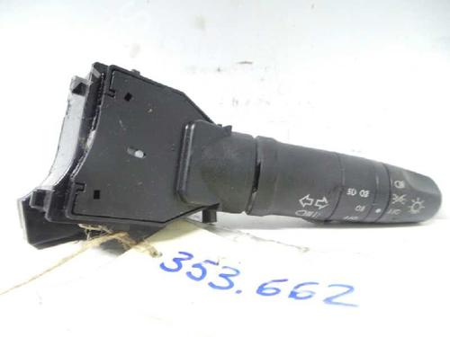 Used Headlight switch NISSAN ALMERA II Hatchback (N16) [2000-2025]  5689854