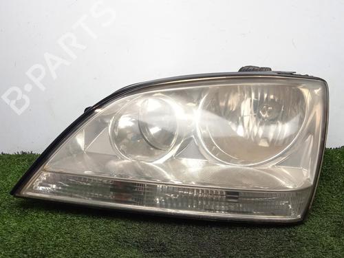 Used Left headlight KIA SORENTO I (JC) 2.5 CRDi 4WD (140 hp) 24611449