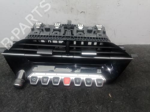 Used Switch Switch PEUGEOT 2008 II (UD_, US_, UY_, UJ_, UR_, UC_) 1.2 PureTech 100 (USHNK) (101 hp) 32979604 32979604