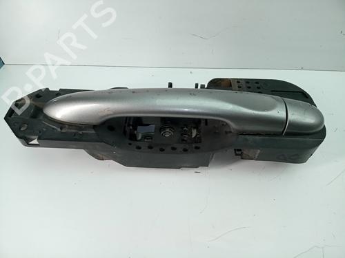Høyre foran utvendig håndtak RENAULT MEGANE III Hatchback (BZ0/1_, B3_) [2008-2025]  13019438