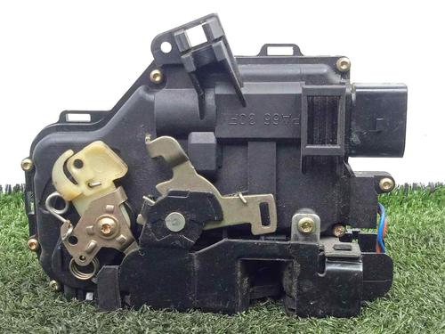 Front left lock AUDI A4 B6 (8E2) 2.5 TDI quattro | BP10293226C98 