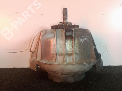 Used Engine mount Engine mount BMW 3 (E90) 318 i (129 hp) 10242278 10242278