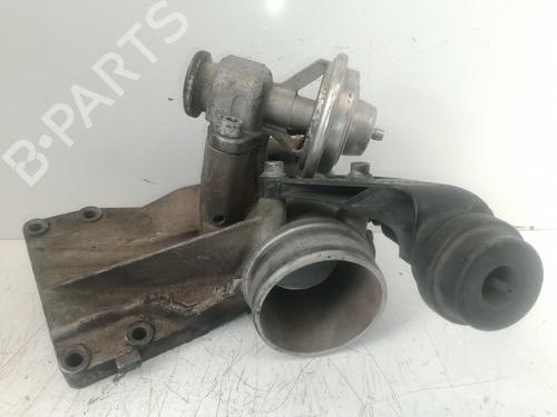 Used Throttle body MERCEDES-BENZ E-CLASS (W124) E 300 D (124.131) (136 hp) 5737353