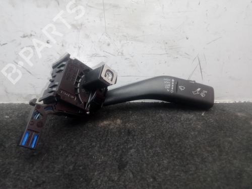 Used Steering column stalk VW JETTA III (1K2) 1.9 TDI (105 hp) 31184830