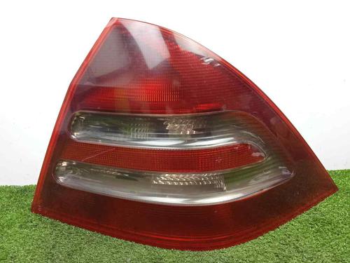 Used Right taillight MERCEDES-BENZ C-CLASS (W203) C 220 CDI (203.008) (150 hp) 15198033