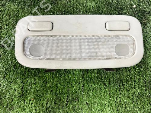 Used Interior roof light TOYOTA AVENSIS (_T25_) [2003-2008]  29511589