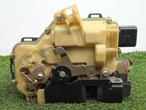 Front left lock SKODA SUPERB I (3U4) 1.9 TDI | BP17047943C98 