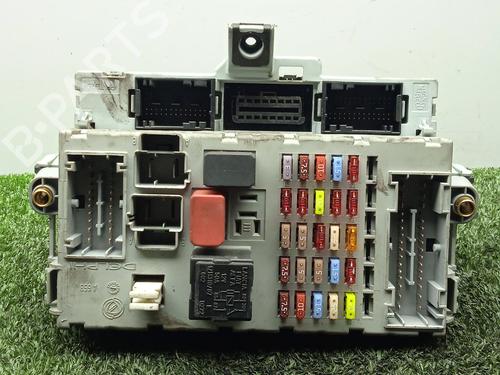 Used Fuse box IVECO DAILY IV Platform/Chassis 65C18 (176 hp) 31042239