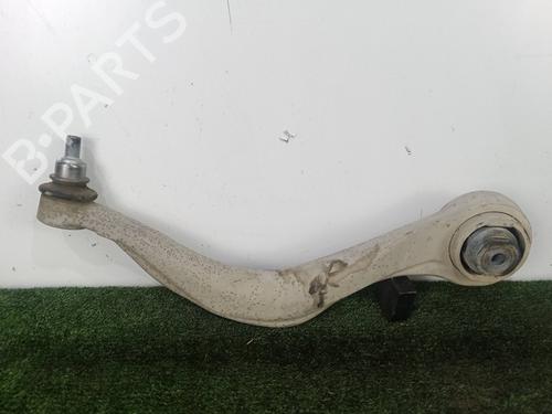 Used Right front suspension arm Right front suspension arm ALFA ROMEO STELVIO (949_) 2.0 Q4 (949.AXF2A) (201 hp) 40236853 40236853