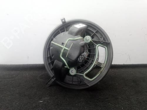 Used Heater blower motor BMW 1 (E87) 118 d (143 hp) 16852845