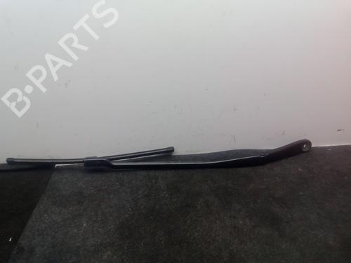 Used Front windshield wiper arm Front windshield wiper arm BMW 5 (G30, F90) 520 d (190 hp) 34461439 34461439