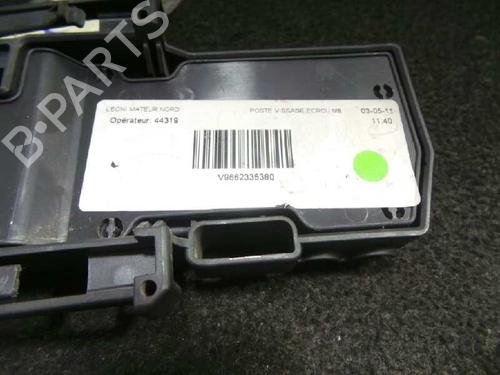Fuse box CITROËN C5 III (RD_)  | BP5696100E1 
