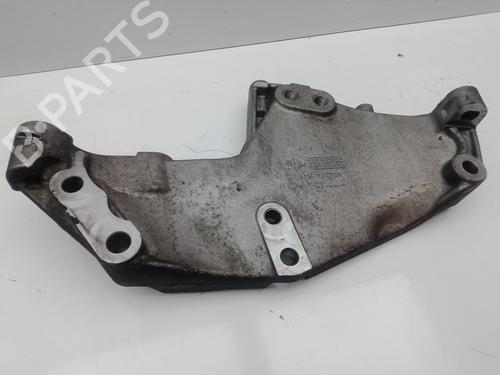 Soporte motor RENAULT TRAFIC II Van (FL) 2.0 dCi 115 (FL01, FL0U) (114 hp) 15357528