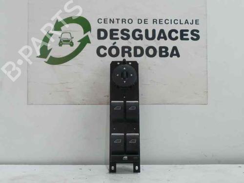 Used Left front window switch FORD FOCUS III [2010-2020]  12208682