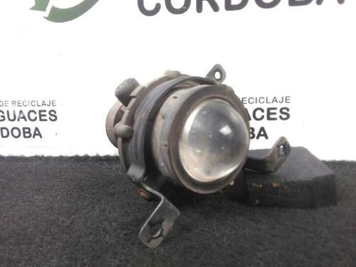 Used Left front fog light KIA CERATO I Hatchback (LD) [2004-2010]  5718148