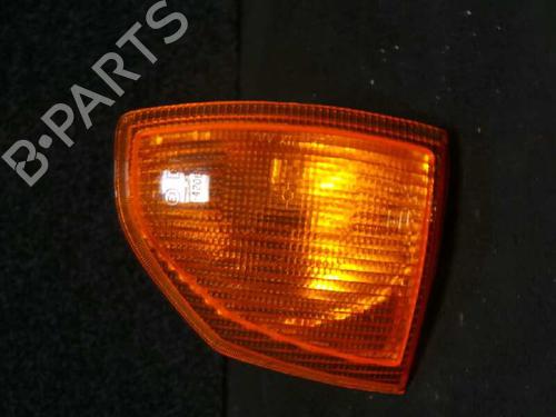 Used Right front indicator Right front indicator ALFA ROMEO 33 (905_) 1.3 (905.A1B, 905.A1C, 905.A1G) (75 hp) 5688809 5688809