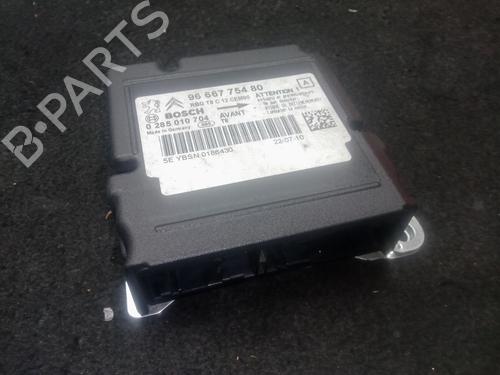 Used ECU airbags PEUGEOT 5008 (0U_, 0E_) 1.6 HDi (110 hp) 32271381