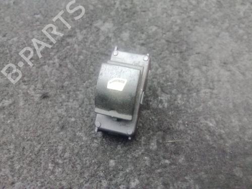 Højre bagtil elrude kontakt Højre bagtil elrude kontakt PEUGEOT 3008 I MPV (0U_) 2.0 HDi 150 / BlueHDi 150 (150 hp) 36859813 36859813