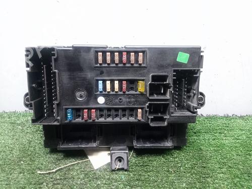 Used Fuse box IVECO DAILY VI Van 33S12, 35S12, 35C12 (116 hp) 26562144