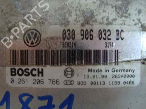 Engine control unit (ECU) VW POLO (6N2) 1.0 | BP5704704M57 