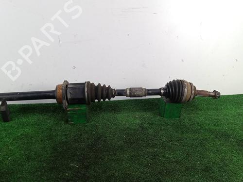 Used Right front driveshaft Right front driveshaft TOYOTA COROLLA (_E12_) 2.0 D-4D (CDE120R, CDE120L_) (110 hp) 36526975 36526975