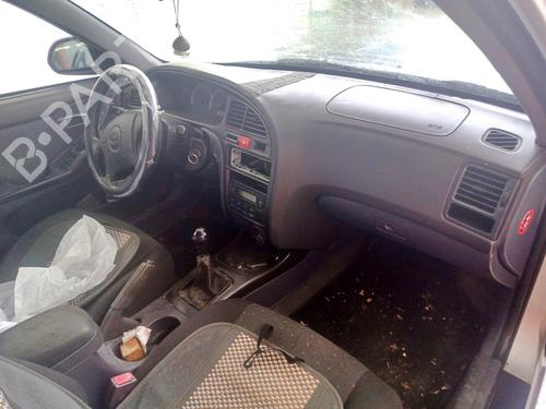 Left front window switch HYUNDAI ELANTRA III Saloon (XD) 2.0 CRDi | BP34122014I27 - Image 8