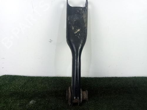 Used Left rear suspension arm Left rear suspension arm LAND ROVER DISCOVERY V (L462) 2.0 Sd4 4x4 (241 hp) 34620158 34620158