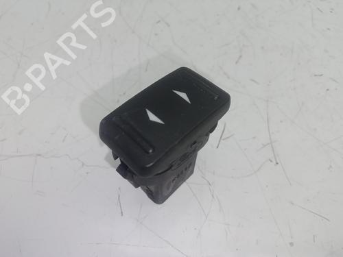 Used Right rear window switch FORD KUGA I 2.0 TDCi (136 hp) 19136382