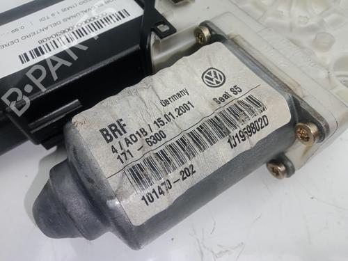 Rudehejsemotor forskærm højre SEAT TOLEDO II (1M2) 1.9 TDI | BP28598885E20 