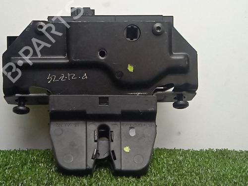 Used Tailgate lock FIAT DOBLO Cargo (263_) 1.3 D Multijet (263WXU1A, 263ZXU1A, 263WYB1A, 263ZYB1A) (95 hp) 31628703