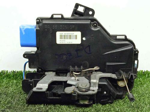 Used Front left lock VW TOUAREG (7LA, 7L6, 7L7) 2.5 R5 TDI (174 hp) 9223843