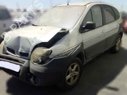 Achterlicht links RENAULT SCÉNIC I MPV (JA0/1_, FA0_) 1.9 dCi RX4 | BP5698416C34 