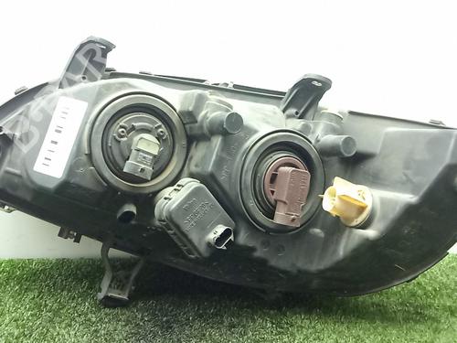 Right headlight OPEL ZAFIRA A MPV (T98) 2.0 DTI 16V (F75) | BP29077251C29 