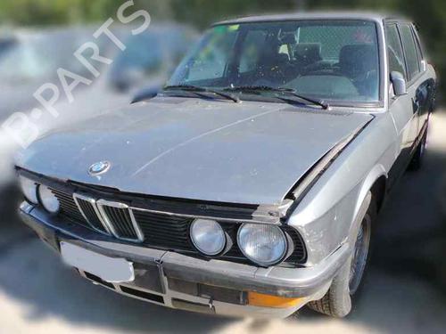 Used Parts BMW 5 (E28) 525 i (150 hp) 743526