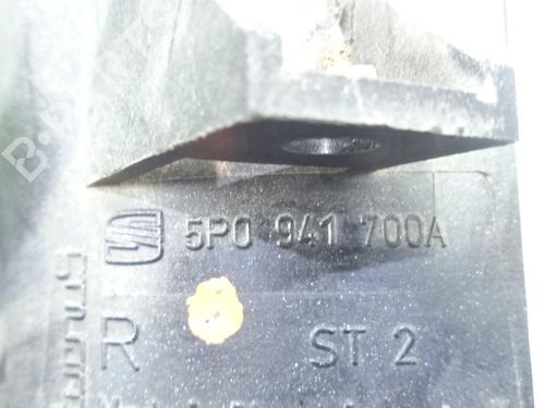 Right front fog light SEAT ALTEA (5P1) 2.0 TDI 16V | BP32410420C31