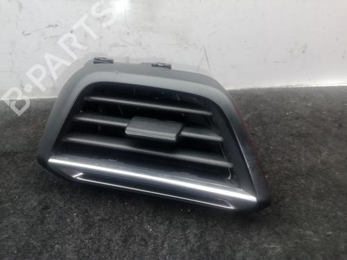 Used Air vent Air vent PEUGEOT 2008 II (UD_, US_, UY_, UJ_, UR_, UC_) 1.2 PureTech 100 (USHNK) (101 hp) 34538201 34538201