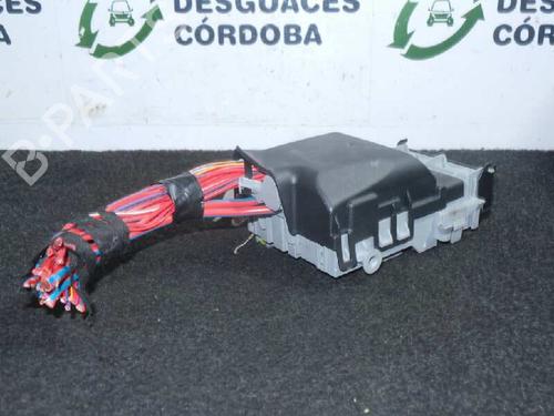 Fuse box OPEL ASTRA J (P10)  | BP5743068E1 