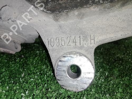 Right rear steering knuckle BMW X5 (E53) 3.0 d | BP27403093M28 