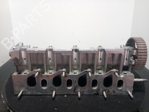Used Cylinder head RENAULT MEGANE I Classic (LA0/1_) 1.9 dCi (LA05) (105 hp) 10972500