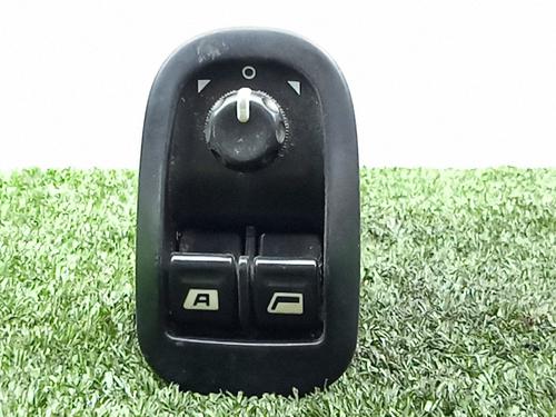 Used Left front window switch PEUGEOT 206 Hatchback (2A/C) 2.0 HDI 90 (90 hp) 28126752
