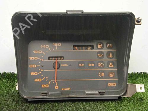 Used Instrument cluster SEAT MARBELLA (28A) [1986-1999]  10060164