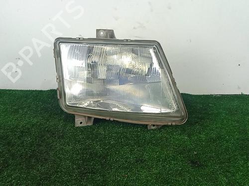 Used Right headlight MERCEDES-BENZ VITO Bus (W638) 108 CDI 2.2 (638.194) (82 hp) 29042697