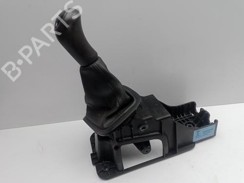 Used Gear lever RENAULT MEGANE III Hatchback (BZ0/1_, B3_) [2008-2025]  12210815